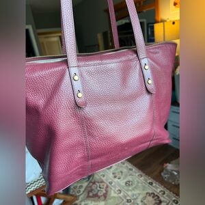 Fossil maroon bag